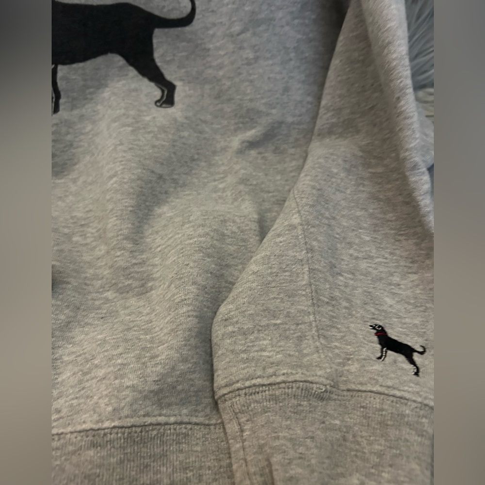 The Black Dog genuine, classic apparel size, medium boys, sweatshirt - Picture 3 of 8
